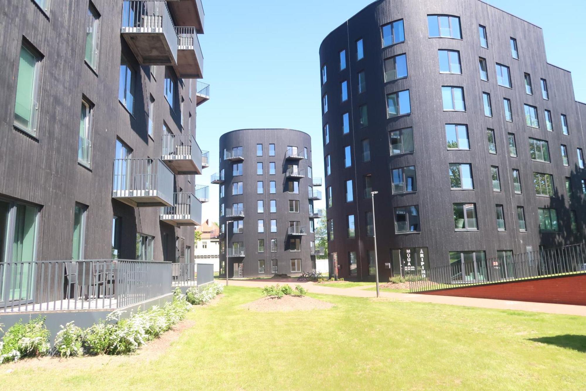 Aatrium Kinnisvara Riia Str 22 Apartment 80 M2 With 45 M2 Terrace Tartu Exterior foto